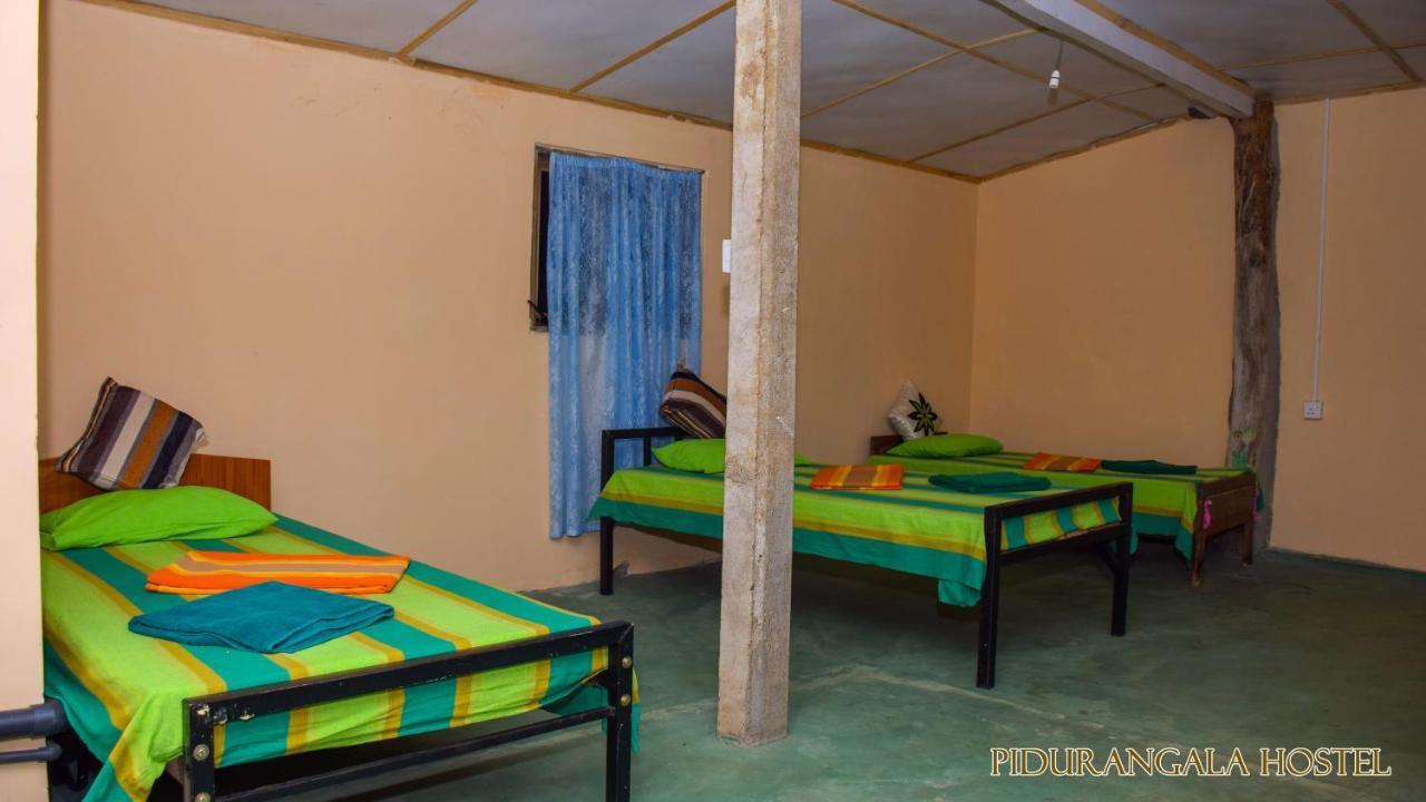Pidurangala Hostel Sigiriya Buitenkant foto
